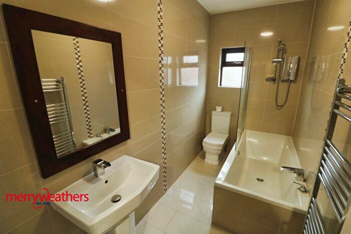 3 Bedroom End Of Terrace House For Sale In St Johns RoadBarnsley, S70