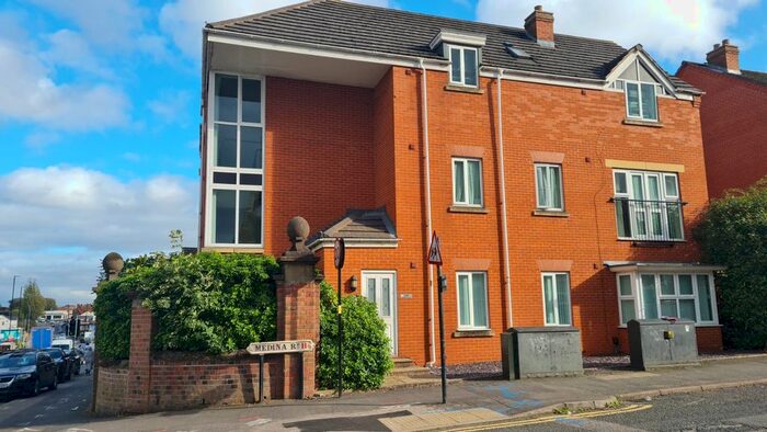 2 Bedroom Flat To Rent In Medina Road, Birmingham, B11