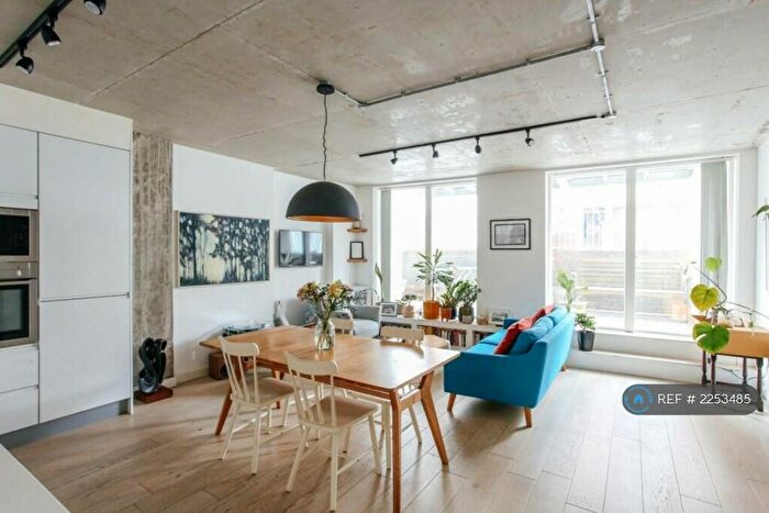 2 Bedroom Flat To Rent In Belgrade Road, London, N16