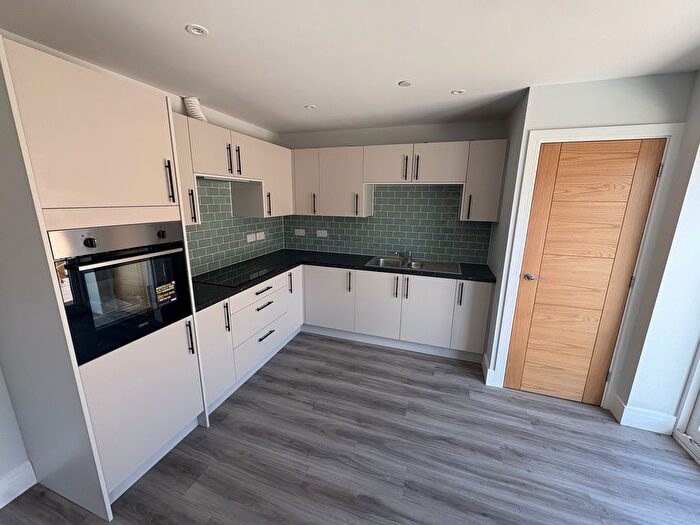4 Bedroom Terraced Bungalow To Rent In Bethel Road, Llansamlet, Swansea, SA7
