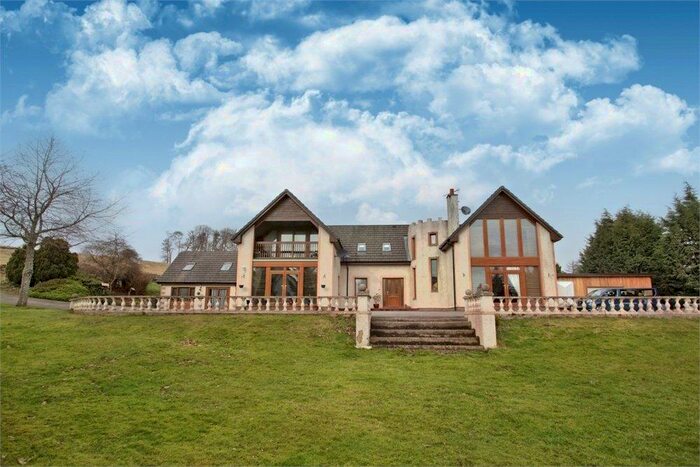 5 Bedroom Semi-Detached House For Sale In Daviot, Inverness, IV2