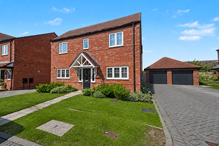 4 Bedroom Detached House For Sale In Lodge Farm Close, Long Lawford, Rugby, CV23