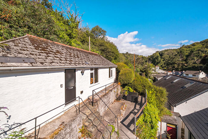 1 Bedroom Detached Bungalow For Sale In The Coombes, Polperro, Looe, Cornwall, PL13