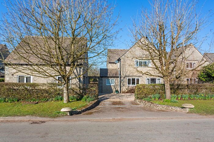4 Bedroom Detached House For Sale In Upper Minety, Malmesbury, Wiltshire, SN16