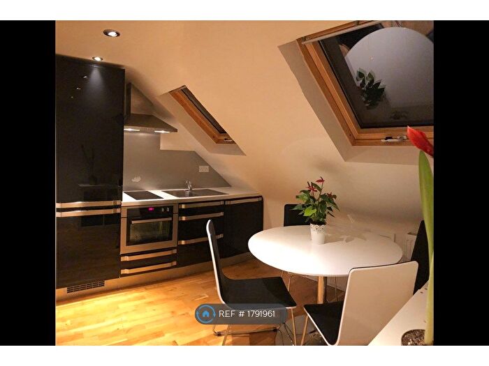 1 Bedroom Flat To Rent In Colwith Road, London, W6