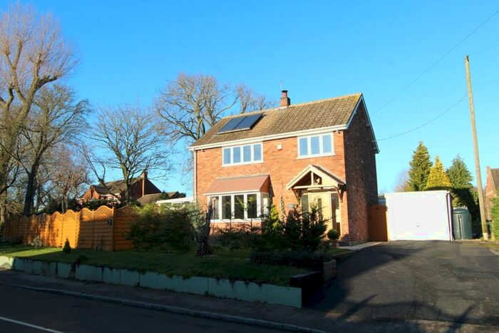3 Bedroom Detached House For Sale In Walton Road, Kimcote, LE17