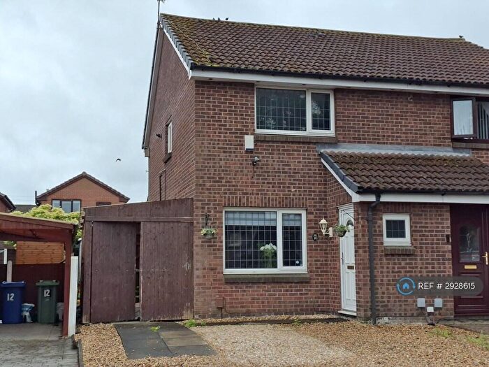 2 Bedroom Semi-Detached House To Rent In Farringdon Drive, Manchester, M26