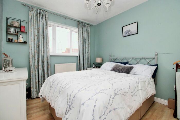 4 Bedroom Detached House For Sale In The Meadows, Marshfield, Cardiff, CF3