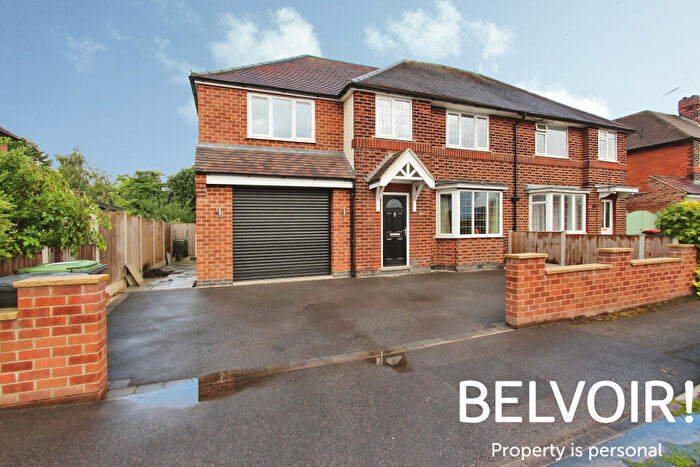 4 Bedroom Semi Detached House For Sale In Hillview Road, Toton, NG9