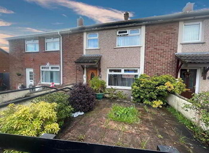 3 Bedroom Terrace House For Sale In Lenadoon Avenue, Belfast, BT11