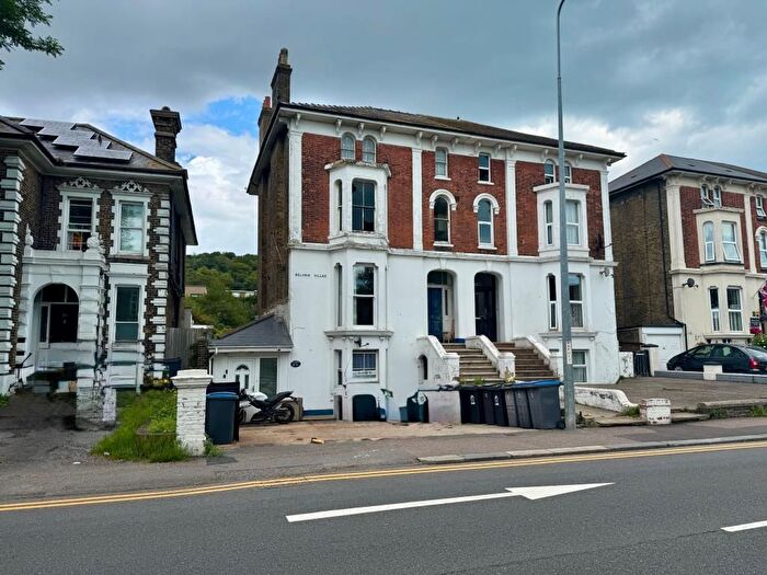 1 Bedroom Flat For Sale In Flat, Maison Dieu Road, Dover, Kent, CT16