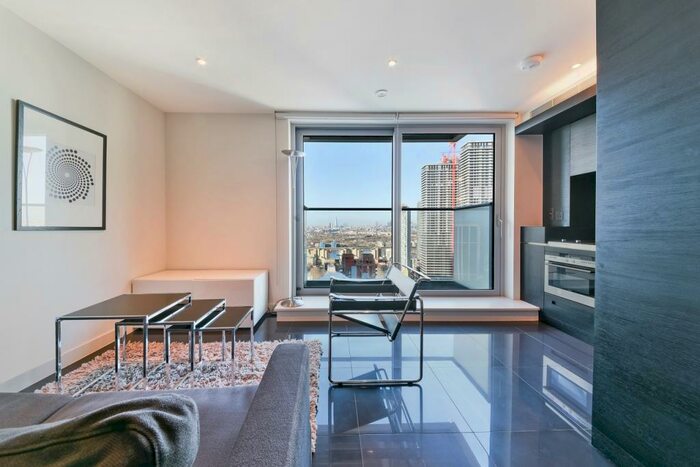 Studio To Rent In West Tower, Pan Peninsula, Canary Wharf, E14