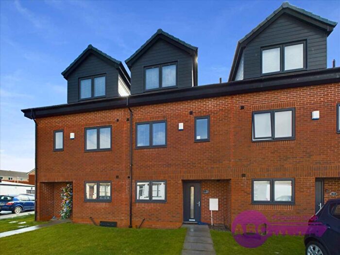 3 Bedroom Town House To Rent In Mount Pleasant Road, Wallasey, CH45