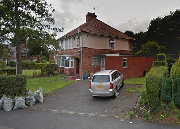 6 Bedroom Semi-Detached House To Rent In Harborne Lane, Harborne, Birmingham, B17