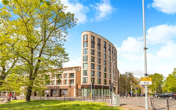 3 Bedroom Flat To Rent In Parkside Place, Parkside, Cambridge, CB1