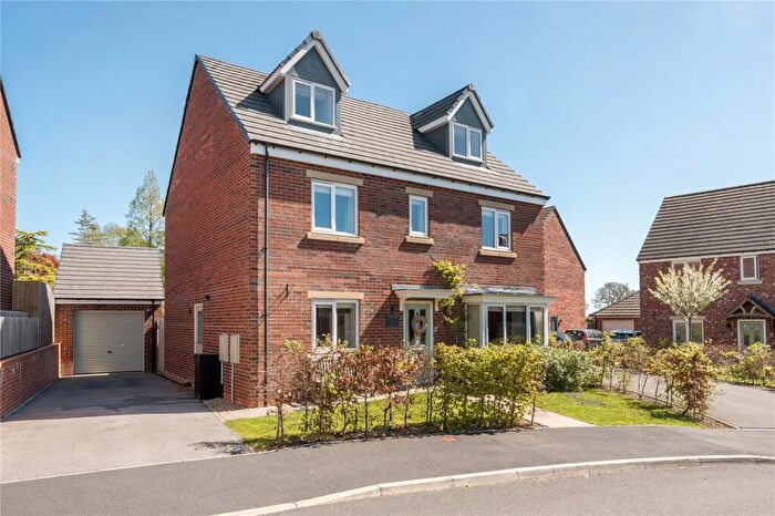 5 Bedroom Detached House For Sale In Grainbeck Rise, Killinghall, HG3