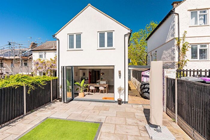 3 Bedroom End Of Terrace House For Sale In Stanstead Road, Hertford, SG13
