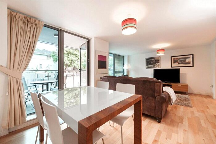 2 Bedroom Flat To Rent In St. Pancras Way, Camden, NW1