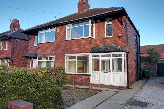 3 Bedroom Semi-Detached House For Sale In , Dixon Lane, Wortley, Leeds, West Yorkshire, LS12