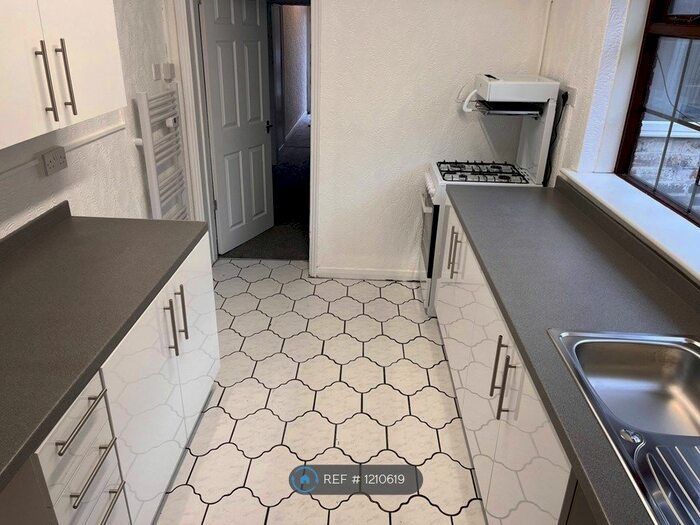 2 Bedroom Terraced House To Rent In Leek New Road, Stoke-On-Trent ST6