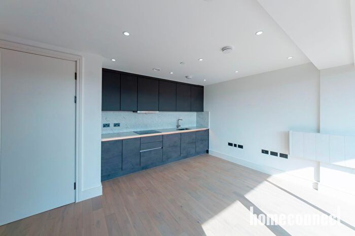 1 Bedroom Flat To Rent In Colts Village Apartments, Barking Road, London, E6