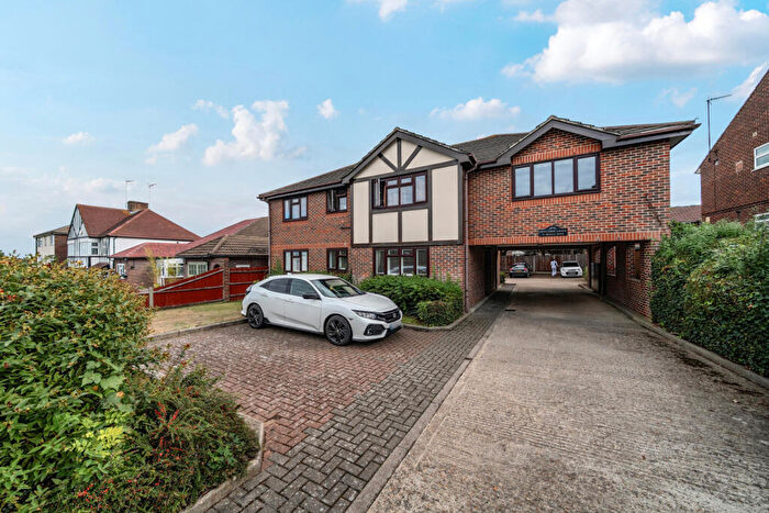 1 Bedroom Apartment For Sale In Bexley Road, Erith, DA8