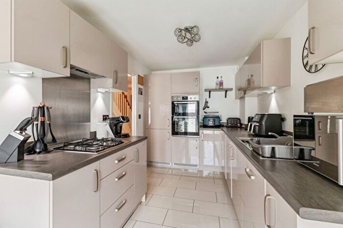 4 Bedroom Detached House For Sale In Alum Close, Hemlington, Middlesbrough, TS8