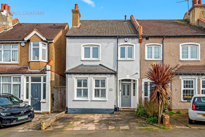 3 Bedroom End Terrace House For Sale In Cowper Gardens, Wallington, SM6