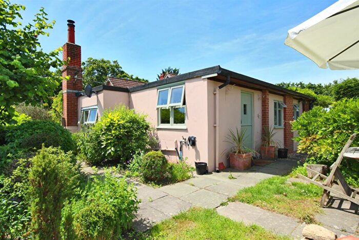 2 Bedroom Semi-Detached House To Rent In Everton Road, Hordle, SO41