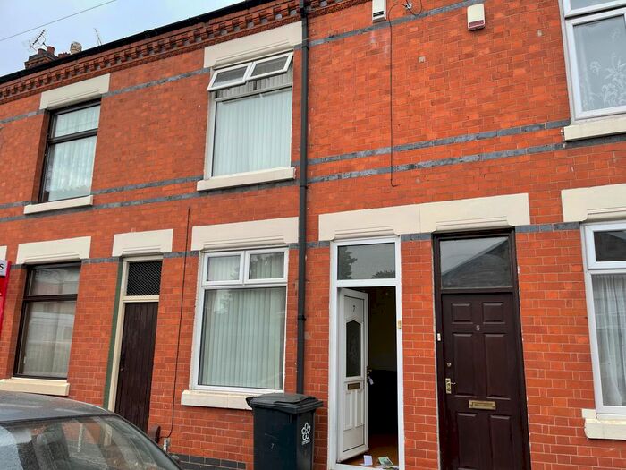 4 Bedroom Terraced House To Rent In Harewood Street, Leicester, LE5