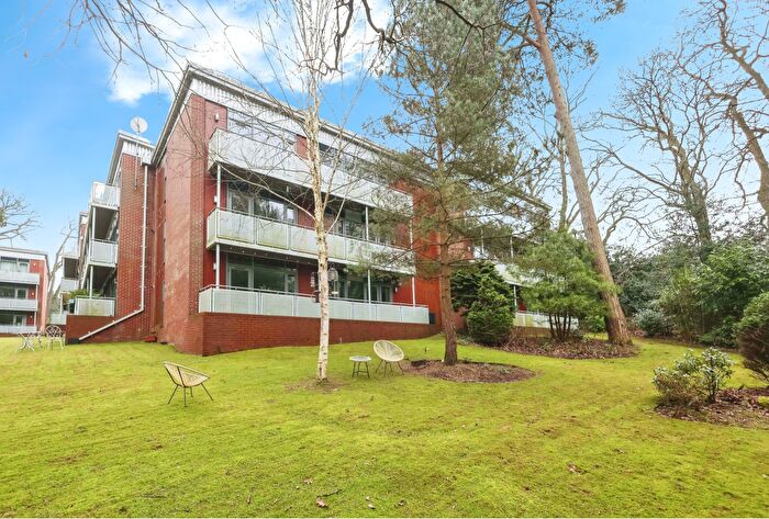 2 Bedroom Apartment To Rent In Hawthorne Gardens, Moseley, B13