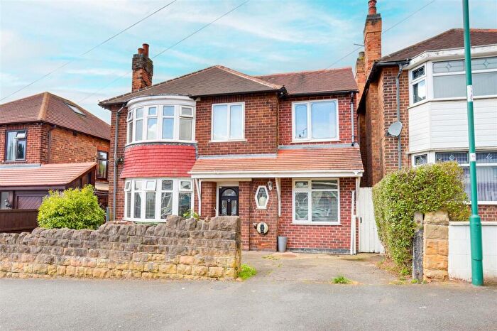 5 Bedroom Detached House For Sale In Dovedale Road, Nottingham, NG3