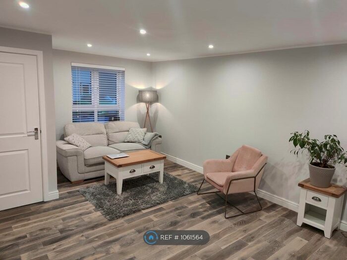 3 Bedroom Terraced House To Rent In Norton Farm Road, Bristol, BS10