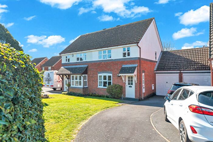 3 Bedroom Semi Detached House For Sale In Montsoreau Way, Mountsorrel, LE12