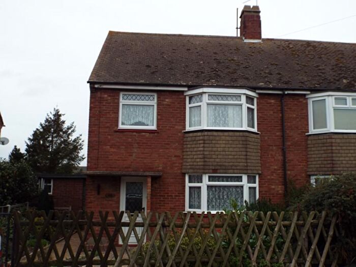 3 Bedroom Property To Rent In Valley Road, Harwich, CO12