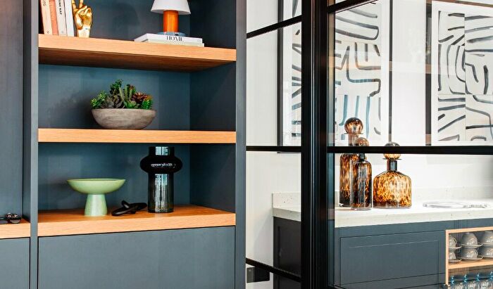 3 Bedroom Town House To Rent In A, Pelham Street, BN1