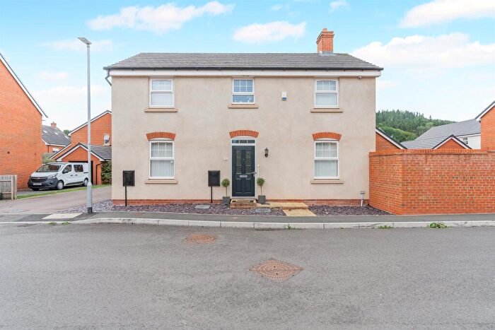 4 Bedroom Detached House For Sale In Ternata Drive, Monmouth, NP25