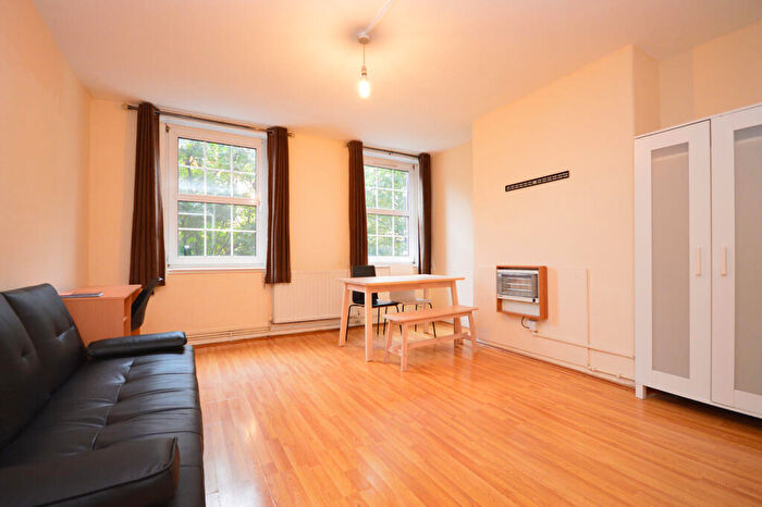 3 Bedroom Flat To Rent In Electric House, Bow Road, E3