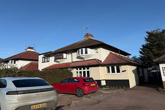 3 Bedroom Semi-Detached House To Rent In Sidcup Hill, DA14