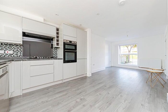 3 Bedroom Terraced House For Sale In Caponfield, Welwyn Garden City, AL7