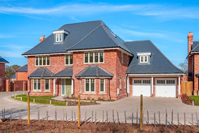 5 Bedroom Detached House For Sale In Colchester, CO4
