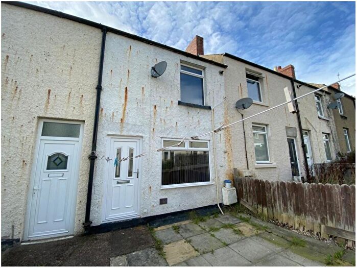 2 Bedroom Property For Sale In Hollings Terrace, Chopwell, Newcastle Upon Tyne, NE17