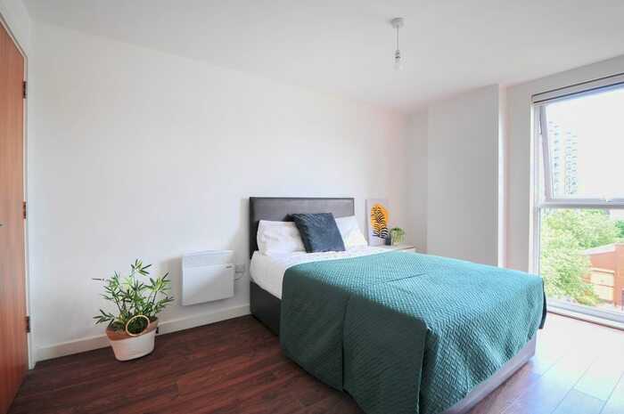 2 Bedroom Flat For Sale In Bedroom, Bathroom Apartment – Alto, Sillavan Way, Salford, M3