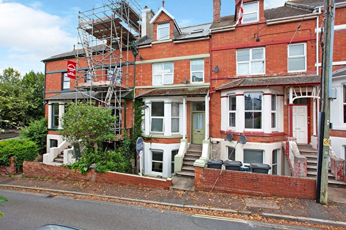 1 Bedroom Flat For Sale In Hermosa Road, Teignmouth, TQ14