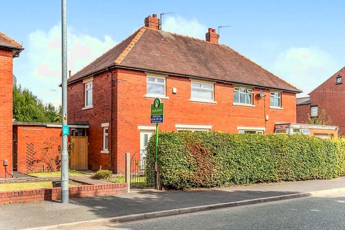 3 Bedroom Semi-Detached House To Rent In Duchess Street, Shaw, Oldham, Greater Manchester, OL2