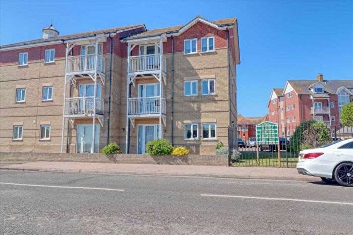 2 Bedroom Apartment For Sale In Turret House, Vista Road, Clacton On Sea, CO15
