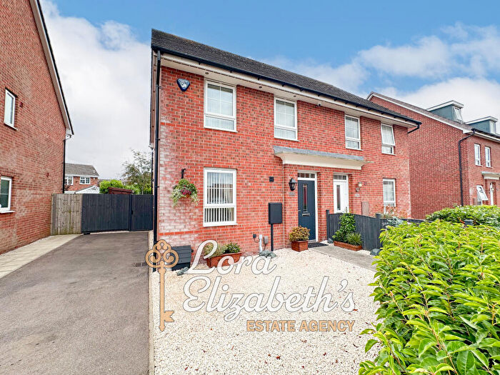 3 Bedroom Semi-Detached House For Sale In Piccadilly Close, Mansfield Woodhouse, Nottinghamshire, NG19