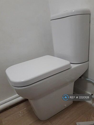 1 Bedroom Flat To Rent In High Street, Crediton, EX17