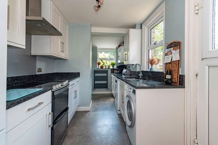 2 Bedroom Semi-Detached House For Sale In Mottins Hill, Crowborough, TN6