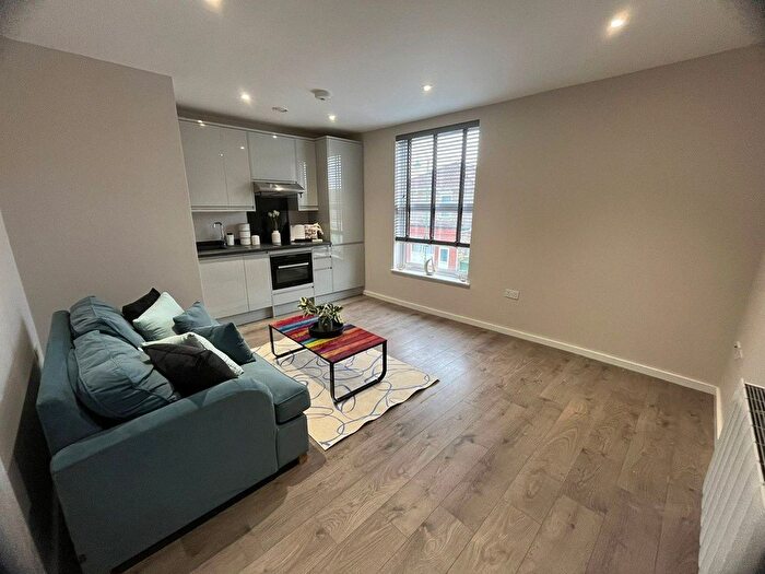 1 Bedroom Flat To Rent In Lodge Road, Southampton, Hampshire, SO14